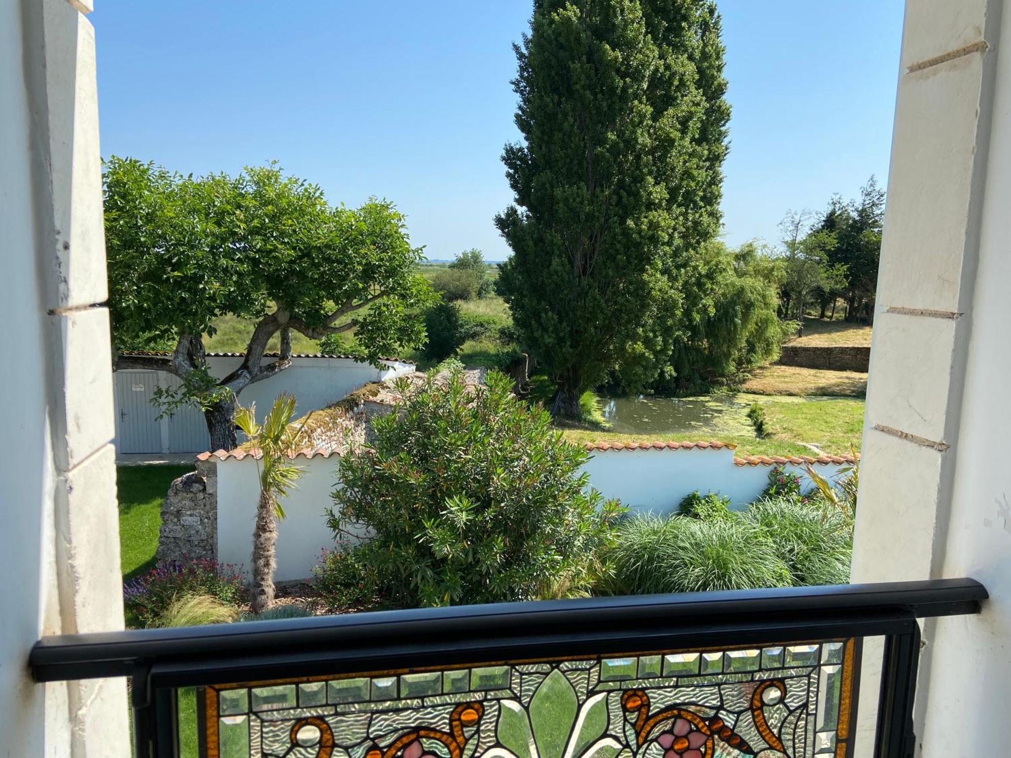 Saint-Just-Luzac Chateau De Feusse מראה חיצוני תמונה